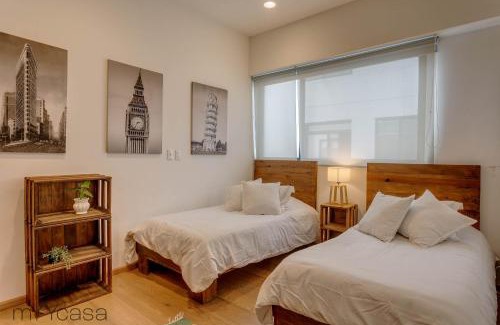 Colonia Roma Apartamento | Private Balcony Infinity Pool & Rooftop in La Roma - Queretaro
