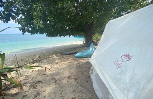 Koh Lon Otro | Private Beach Camping on island at Koh Lon Island