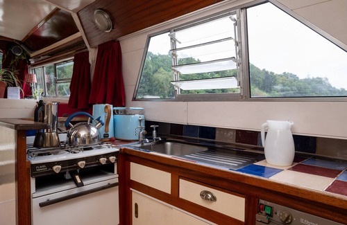 Hennebont Alquiler De Eote | Barco 'Pénichette Lady Sarah' con terraza privada