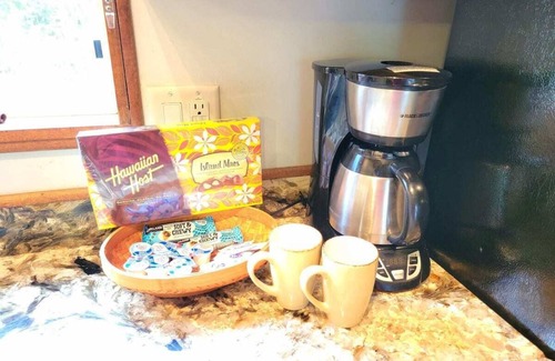 Pahoa Apartamento | COMPRUEBE GETAWAY CON UNA TINA CALIENTE CERCA DE LAS ATRACCIONES DEL ÁREA Y EL ACCESO AL MAR