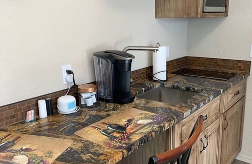 Ranchito Apartamento | Kelly’s Casita with gated off road parking. Private, quiet, clean, comfortable.