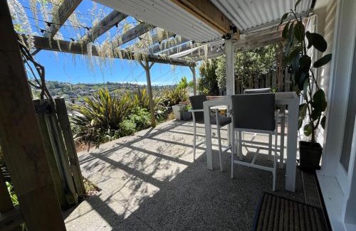 Nelson South Apartamento | Private central Nelson apartment