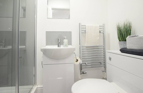 Lincoln Apartamento | Private City Centre Apartment- parking