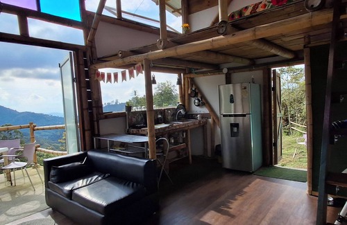 Alegrias Cabina | Cabaña en el campo privada para parejas ideal para repirar aire puro y descansar