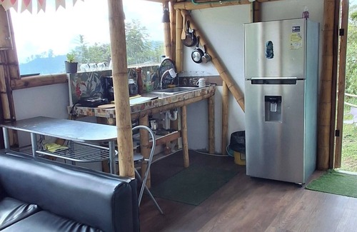 Alegrias Cabina | Cabaña en el campo privada para parejas ideal para repirar aire puro y descansar