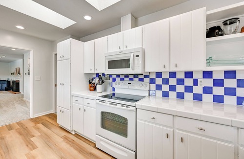 East Olympia Casa | Private Dock & Fire Pit: Lakefront Gem in Olympia