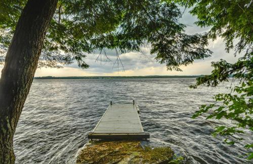 Sidney Casa | Private Dock on Messalonskee Lake Cozy Cottage!