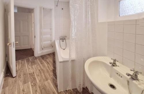 King's Cross Casa | Private Double Bedroom in King's Cross St Pancras
