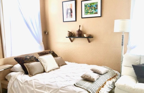 Western Addition Apartamento | Private Entry + En-suite bathroom in XL Room