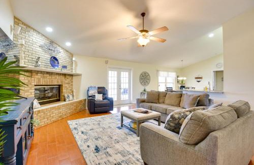 Braden River Casa | Private Estate on 10 Acres with Pool in Bradenton