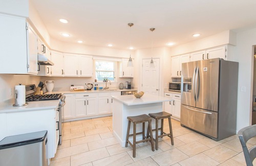 Ono Island Casa | Private family home close to the beach, fishing and NAS