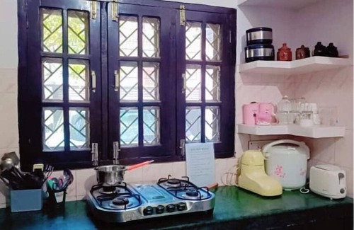 Indira Nagar Casa | Private Floor in a Bungalow !