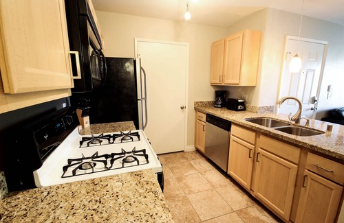 Seven Hills Condominio | CONDOMINIO PRIVADO COMUNIDAD CERRADA EN HEDNERSON NEVADA CERCA DE PARQUES Y CAMPOS DE GOLF