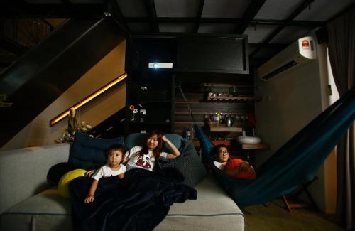 Bayan Lepas Apartamento | Private Getaway (Private Cinema, Swing & more!) at CEO Penang