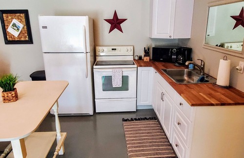 Radnor Casa | Acogedora casa de huéspedes en el sur de Nashville!