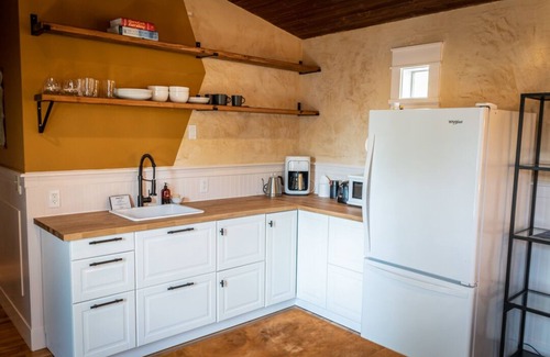 Old Bend Apartamento | Private Guest Suite in the Heart of Old Bend
