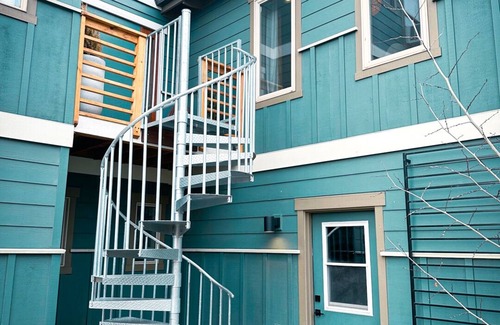 Old Bend Apartamento | Private Guest Suite in the Heart of Old Bend