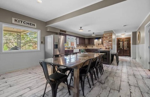 Piney Casa | Private Heated Indoor Salt Water Pool House on 4 Acres! 2 Game Rooms & Fire Pit