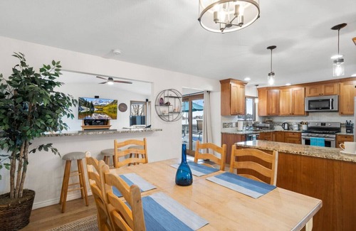 Arvada Casa | Private Heated Pool~Lakefront~Kitchenette~Sleeps 12~Peloton Bike!