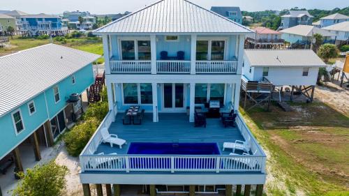 Fort Morgan Casa | Private Heated Pool with Elevator Access & FREE ACTIVITIES