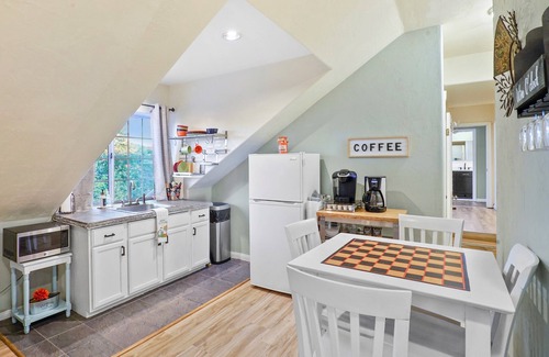 Lakeside Casa | Private Hilltop Estate: Pool, Spa, Bar, Arcade