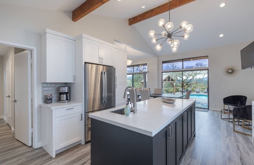 Glen Ellen Casa | Casa privada con vistas a la colina en finca de 6 acres