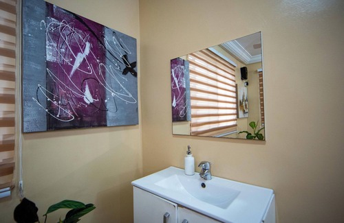 Accra Casa | Private Home Lodge