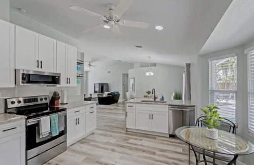 Royal Palm Beach Casa | Private Home with Oasis Backyard w/ Pool, BBQ, King Beds