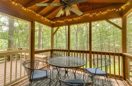 Broadway Casa | Private Hot Tub and Fire Pit Family Broadway Cabin
