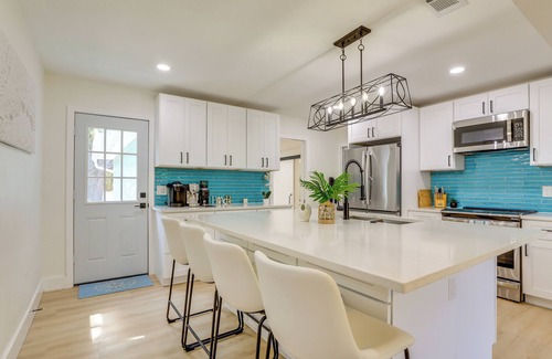 Bayview Casa | Private Hot Tub & Fenced Yard: Sleek Gulfport Home