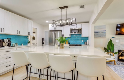Bayview Casa | Private Hot Tub & Fenced Yard: Sleek Gulfport Home