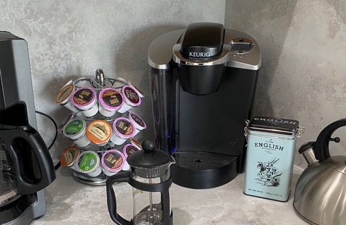 Galveston Casa | Private hot tub, pet-friendly, 3/3 beach house w/ golf cart available to rent!