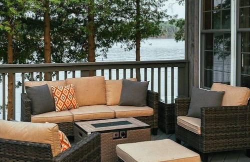 The Archipelago Casa | Private Island on Georgian Bay: Parry Sound