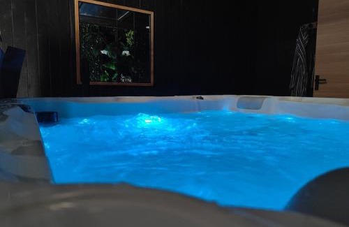 Hautefeuille Apartamento | Private Jacuzzi Apartment