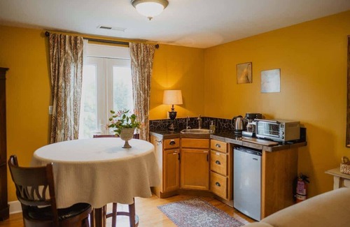 Cape May Court House Apartamento | Hermoso y privado complejo de lagos a minutos de playas y actividades de clase mundial.