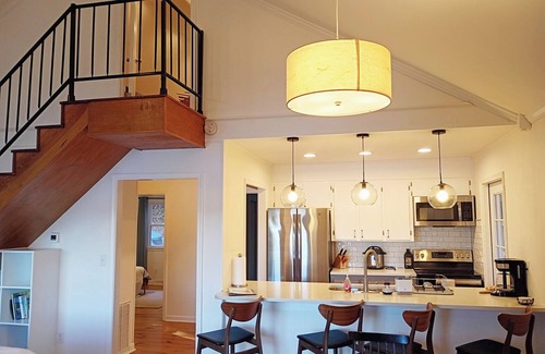 Semora Cabaña | Private Lakefront Cottage with Panoramic Views