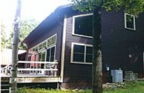 North Hero Cabaña | Casa privada frente al lago durante todo el año con románticas vistas del atardecer