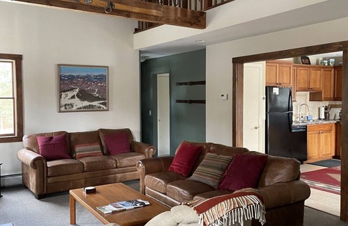 Morrisville Casa | Lugar privado, Chimenea, WiFi, Minutos a Stowe Village