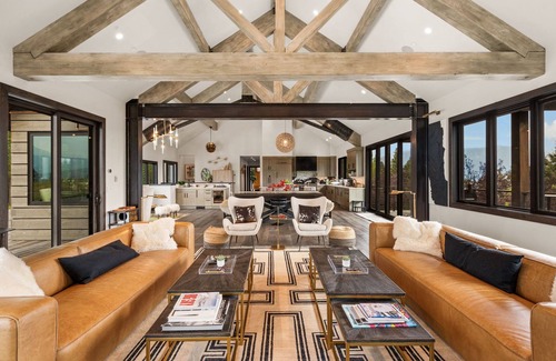 Skywood Preserve Casa | Private Luxury Escape | Deck, Hot Tub + Views!