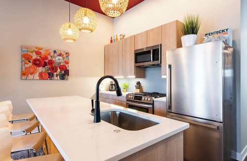 Germantown Casa | Private Parking in GTownWalk to Coffee,Shops,Bars!