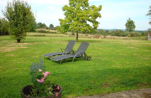 Lubersac Casa | Precio especial agosto / septiembre de 2019 para cabaña independiente, tranquila y lujosa