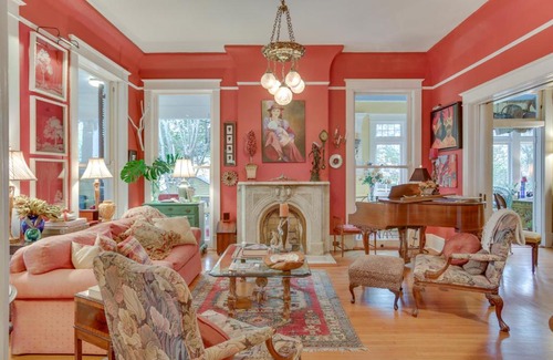 New Orleans Casa | Private Pool and Backyard Lavish New Orleans Haven!