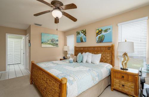 Iona Casa | Private Pool Home - Just Miles from Sanibel and Fort Myers Beach - home