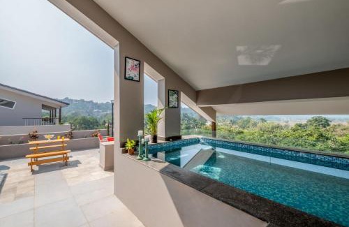 Verem Apartamento | Private Pool Penthouse - Azure Bliss by Da Alohas