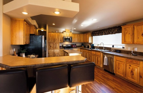 Olney Casa | "Private" - Ranch House on 9 acres that borders State Forest