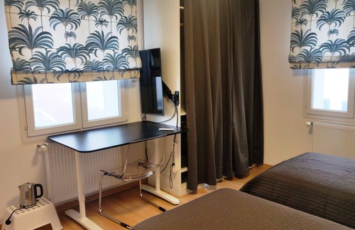 Mont-Saint-Martin Cama Y Desayuno | Private room with bathroom-Plateau-Mont-Saint-Martin-Bl