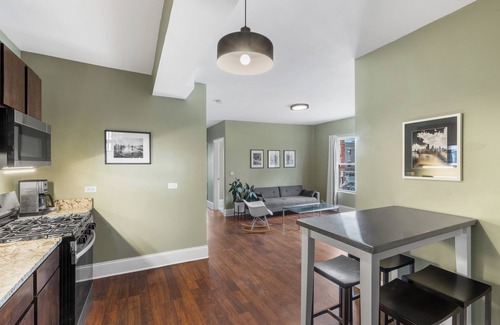 Chicago Apartamento | Private Room in Stylish West Humboldt Park Apartment