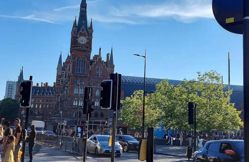King's Cross Apartamento | Private Rooms for 7 People with Bathroom