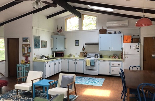 East Chop Casa | Private setting nestled in the heart of East Chop.