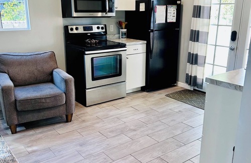 Vista Apartamento | Private Studio on Peaceful Gated Property